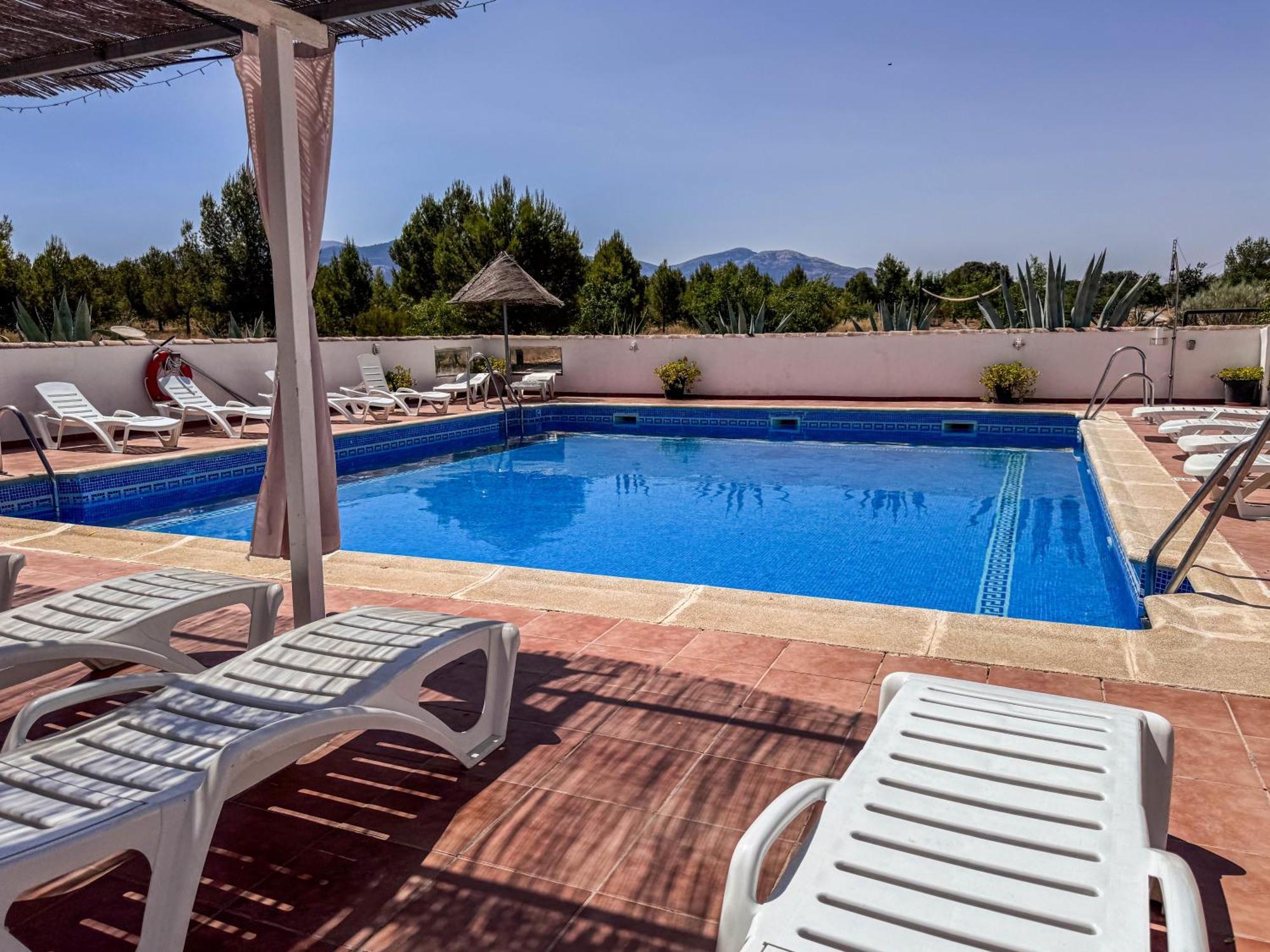 Pensjonat Cortijo Rural Bacares Freila Zewnętrze zdjęcie