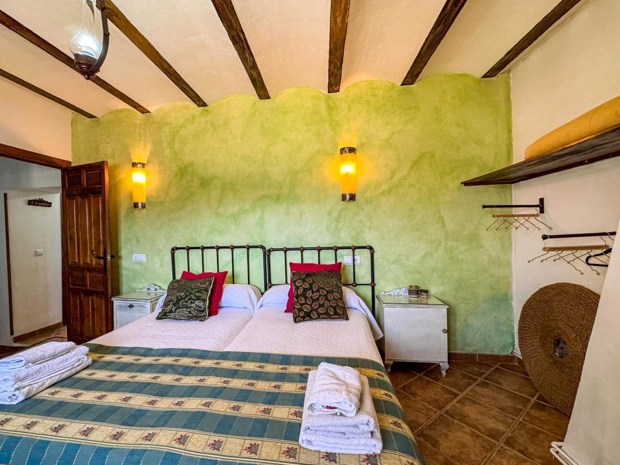 Pensjonat Cortijo Rural Bacares Freila Zewnętrze zdjęcie